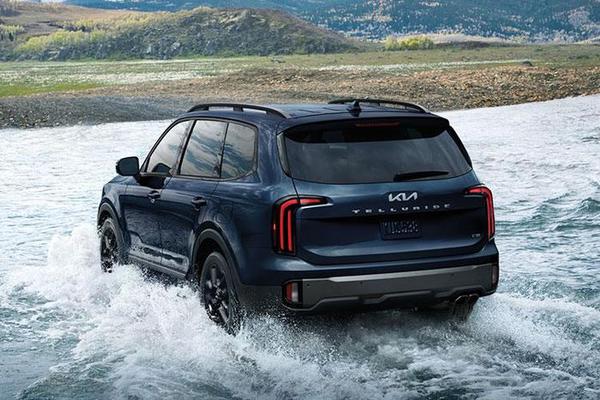 Kia Telluride 2023 công bố giá bán, mẫu SUV được đánh giá cao về ngoại hình