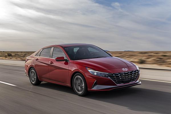Đại lý nhận cọc Hyundai Elantra 2023 tại Việt Nam, có cả bản N Line thể thao