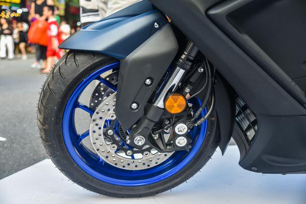 Ngắm xe ga cỡ lớn Yamaha TMAX 560 có giá hơn 400 triệu đồng tại Việt Nam