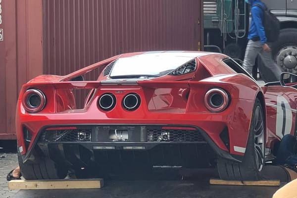 Điểm đặc biệt của siêu xe Ford GT thứ 2 về Việt Nam thuộc phiên bản đặc biệt