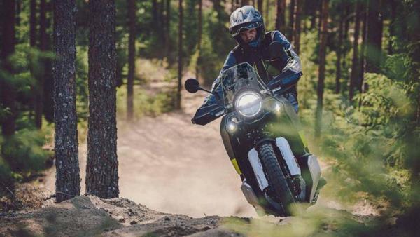Xe Adventure Husqvarna Norden 901 ra mắt với ngoại hình thu hút