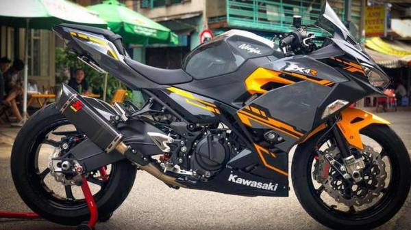 Kawasaki Ninja 400 bản độ tại Việt Nam với dàn trang bị đắt giá