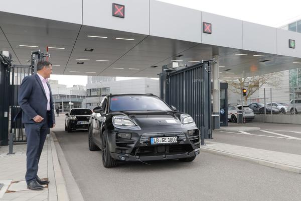 Porsche Macan chạy điện sẽ ra mắt vào năm 2023, có khả năng di chuyển lên đến 227 dặm