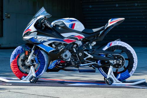 Giá bán tháng 3 của BMW Motorrad