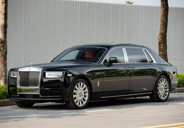 Ngắm Siêu phẩm siêu sang Rolls-Royce Phantom VIII giá 63,5 tỷ đồng