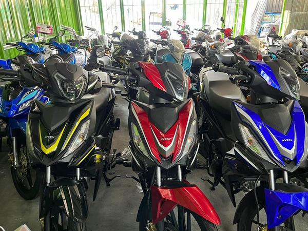 Xe máy Malaysia Aveta VS110DB ngoại hình giống exciter đối thủ Honda Wave Alpha