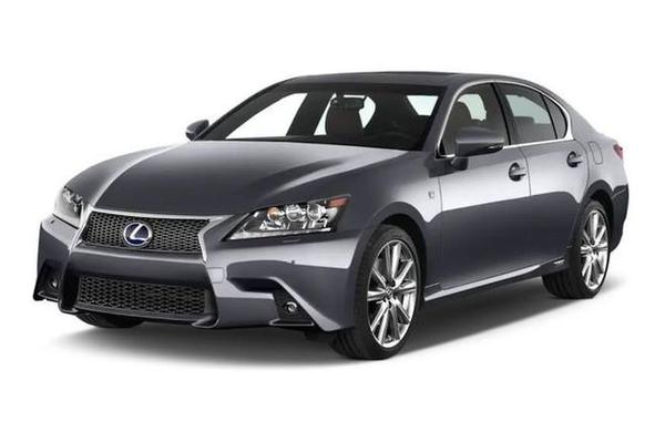 64 xe Lexus tại Việt Nam phải triệu hồi do lỗi rò rỉ nhiên liệu
