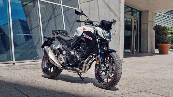 Đánh giá đầu tiên về Honda CB500 Hornet 2024