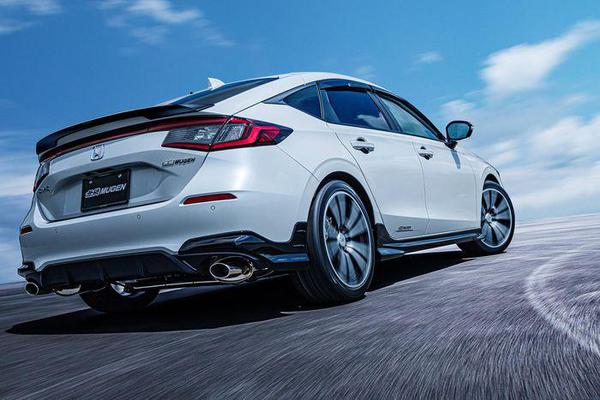 Honda Civic 2022 với ngoại hình mạnh mẽ nhờ gói độ từ Mugen