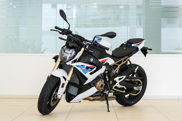 BMW S 1000 R 2021 chính thức ra mắt tại Việt Nam với giá từ 669 triệu đồng