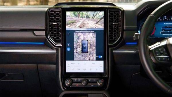 Đại lý nhận cọc Ford Everest 2022 tại Việt Nam, dự kiến giao xe vào cuối năm