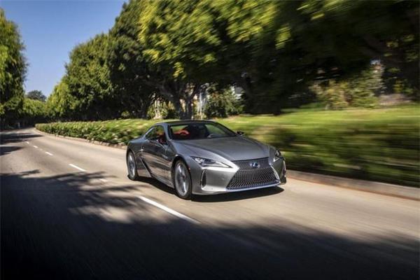 Lexus LC 2023 xuất hiện, nhiều nâng cấp đáng chú ý
