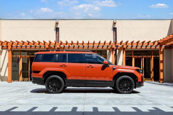 Trọn bộ ảnh ngoại thất Hyundai Santa Fe 2024