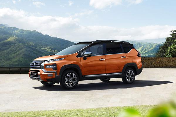 Mitsubishi Xpander Cross 2023 mới nhận cọc tại Việt Nam,giá chỉ từ 698 triệu đồng