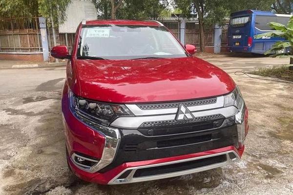 Đại lý nhận cọc Mitsubishi Outlander 2022 với giá từ 825 triệu đồng