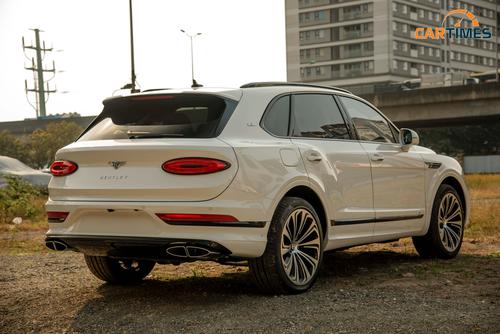 Bentley Bentayga 2021 First Edition trị giá hơn 19 tỷ đồng tại Việt Nam có gì đặc biệt ?