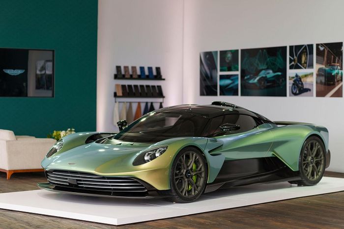 Ngắm siêu phẩm Aston Martin Valhalla của ông Đặng Lê Nguyên Vũ đặt mua