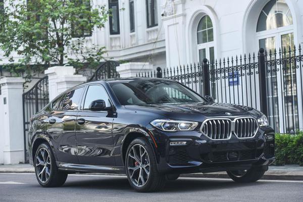 Khám phá BMW X6 M Sport 2021 bản nhập tư đầu tiên xuất hiện tại Việt Nam