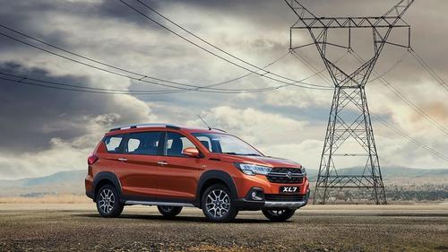 Suzuki XL7 với giá thấp chưa từng có dịp cuối năm, giảm thẳng 40 triệu đồng