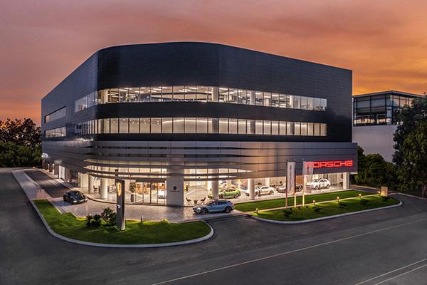Trung tâm Porsche Sài Gòn mới chính thức đi vào hoạt động
