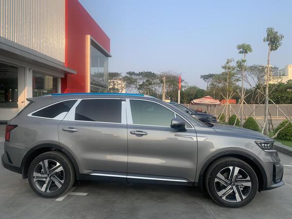 Xe có sẵn giao ngay