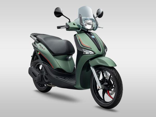Piaggio Liberty S 125 phiên bản Đặc biệt được trang bị kính chắn gió