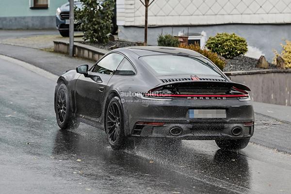 Bắt gặp Porsche 911 biến thể gầm cao chạy thử nghiệm