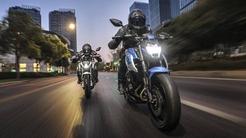 CFMoto 400NK 2020 mang đậm phong cách thể thao mạnh mẽ
