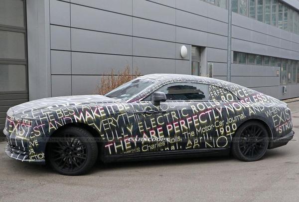 Xe điện Rolls-Royce Spectre lộ diện, dự kiến ra mắt vào năm 2023