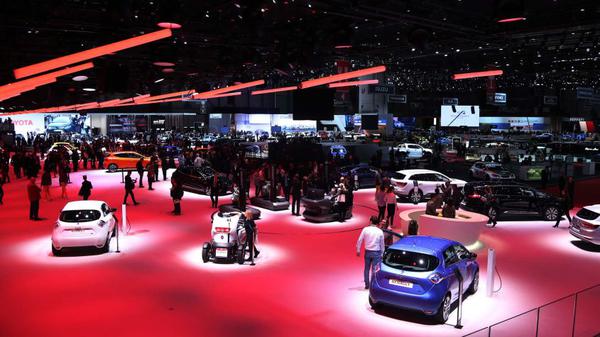 Triển lãm ô tô Geneva được dời lại vào năm 2022 do đại dịch COVID-19