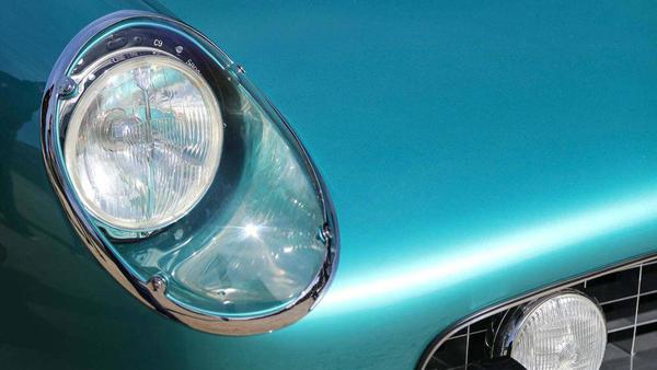 Chiêm ngưỡng siêu phẩm Ferrari 250 GT SWB California giá 427 tỷ đồng