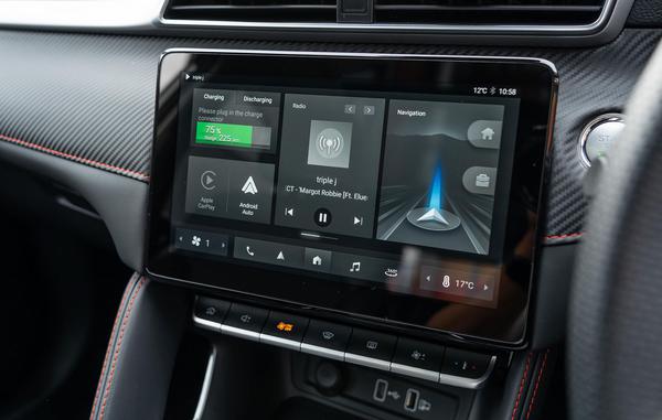 Châu Âu sẽ ưu tiên nút bấm vật lý là trang bị an toàn trên ô tô