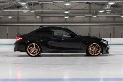 Cận cảnh ảnh độ BMW M2 CS - phủ carbon nhiều hạng mục