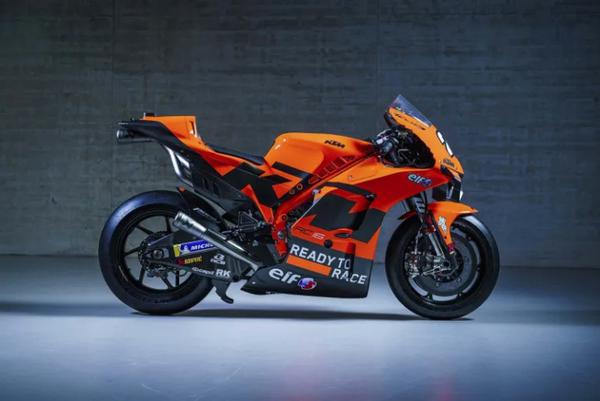 KTM RC200 và RC390 GP Edition chính thức ra mắt với giá từ 62,5 triệu đồng