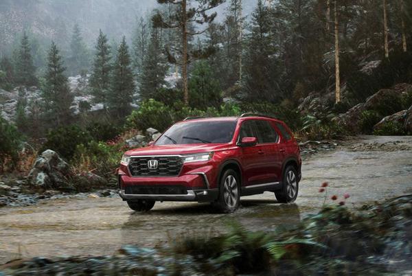 Honda Pilot 2023 ra mắt với loại túi khí mới đầu tiên trên thế giới