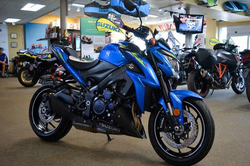 Suzuki GSX-S1000 2021 được trang bị khá nhiều chi tiết nổi bật