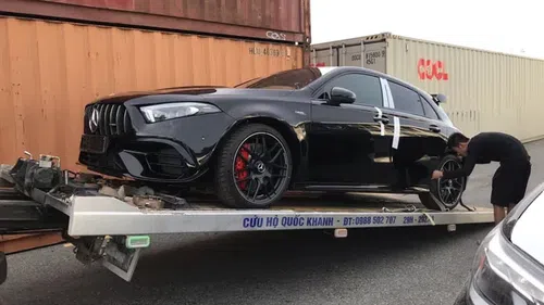 Chi tiết về trang bị và động cơ của chiếc Mercedes-AMG A 45 S đầu tiên về Việt Nam