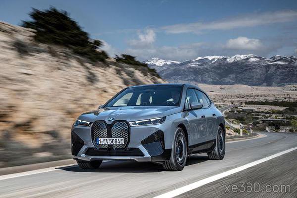 Ô tô điện của BMW bị triệu hồi vì lo ngại cháy nổ pin