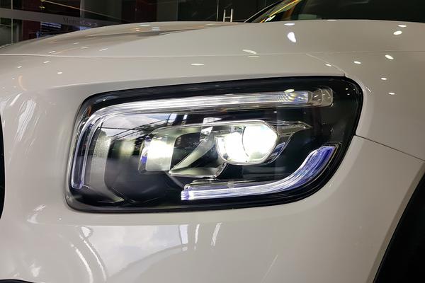 Khám phá Mercedes-AMG GLB 35 tại Việt Nam với giá 2,69 tỷ đồng