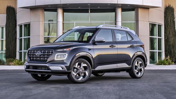 10 mẫu SUV cỡ nhỏ duới 700 triệu tốt nhất thị trường, vị trí số 1 khiến nhiều người ngạc nhiên