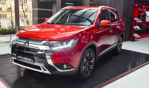 Chi tiết về Mitsubishi Outlander, cập nhật bảng giá tháng 01/2022