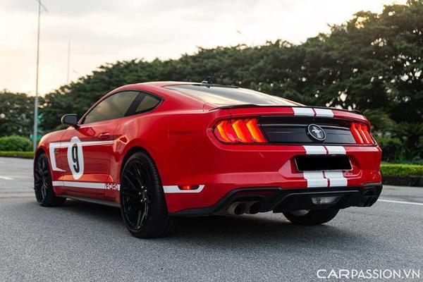 Ford Mustang High Performance chạy "lướt" rao bán gần 3,8 tỷ đồng ở Hà Nội