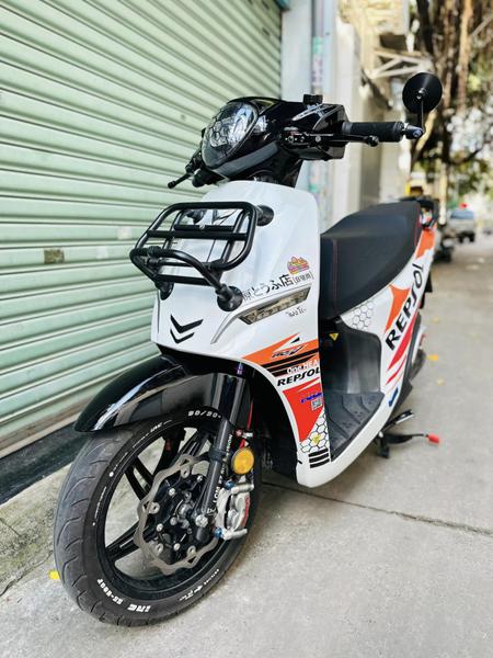 Xe điện Vinfast Feliz S phiên bản độ siêu ngầu