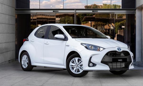 Toyota Yaris phiên bản chở hàng, loại bỏ hàng ghế sau cho thể tích lên đến 720 lít