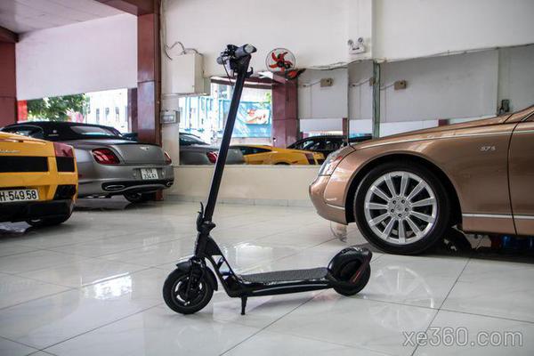 Chi tiết mẫu scooter chạy điện của Bugatti xuất hiện tại Việt Nam