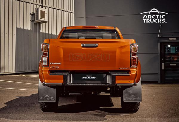 Bán tải Isuzu Dmax ra mắt phiên bản hầm hố dành cho dân mê off-road