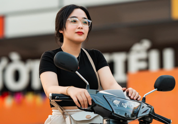 Yamaha Exciter 135 độ bởi một cô giáo mẫu giáo