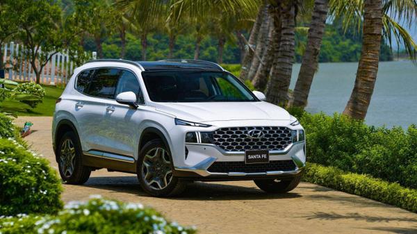 Veloz,Santa Fe và nhiều xe ăn khách khác bị phát lệnh triệu hồi tại Việt Nam