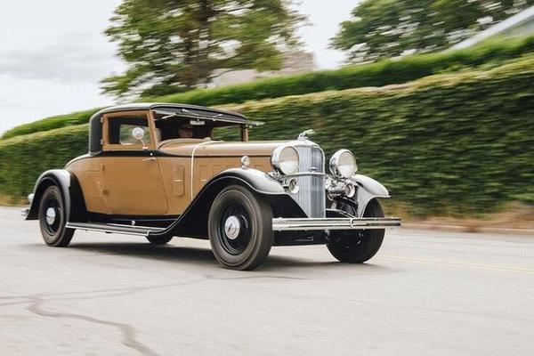 Xế cổ Lincoln KB 1932 cực hiếm với giá hơn 3,6 tỷ đồng