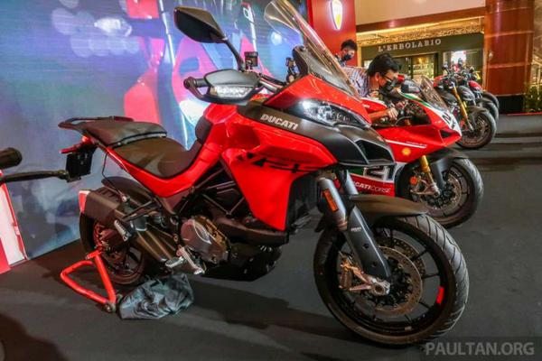 Ducati Multistrada V2S 2022 ra mắt với giá hơn nửa tỷ đồng